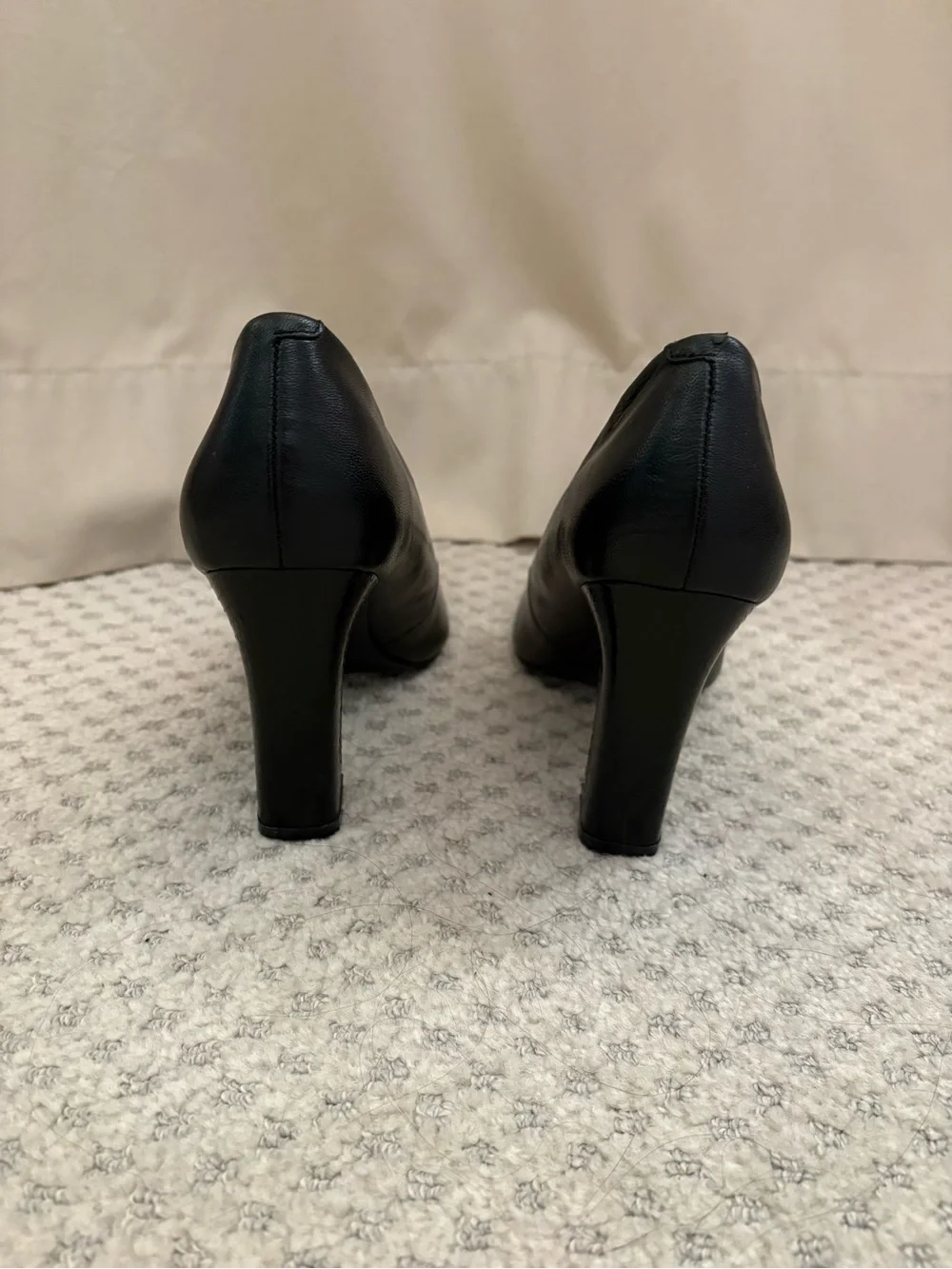 Nine West sleek pointed